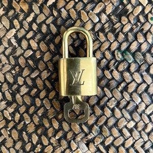 LV Lock & Key